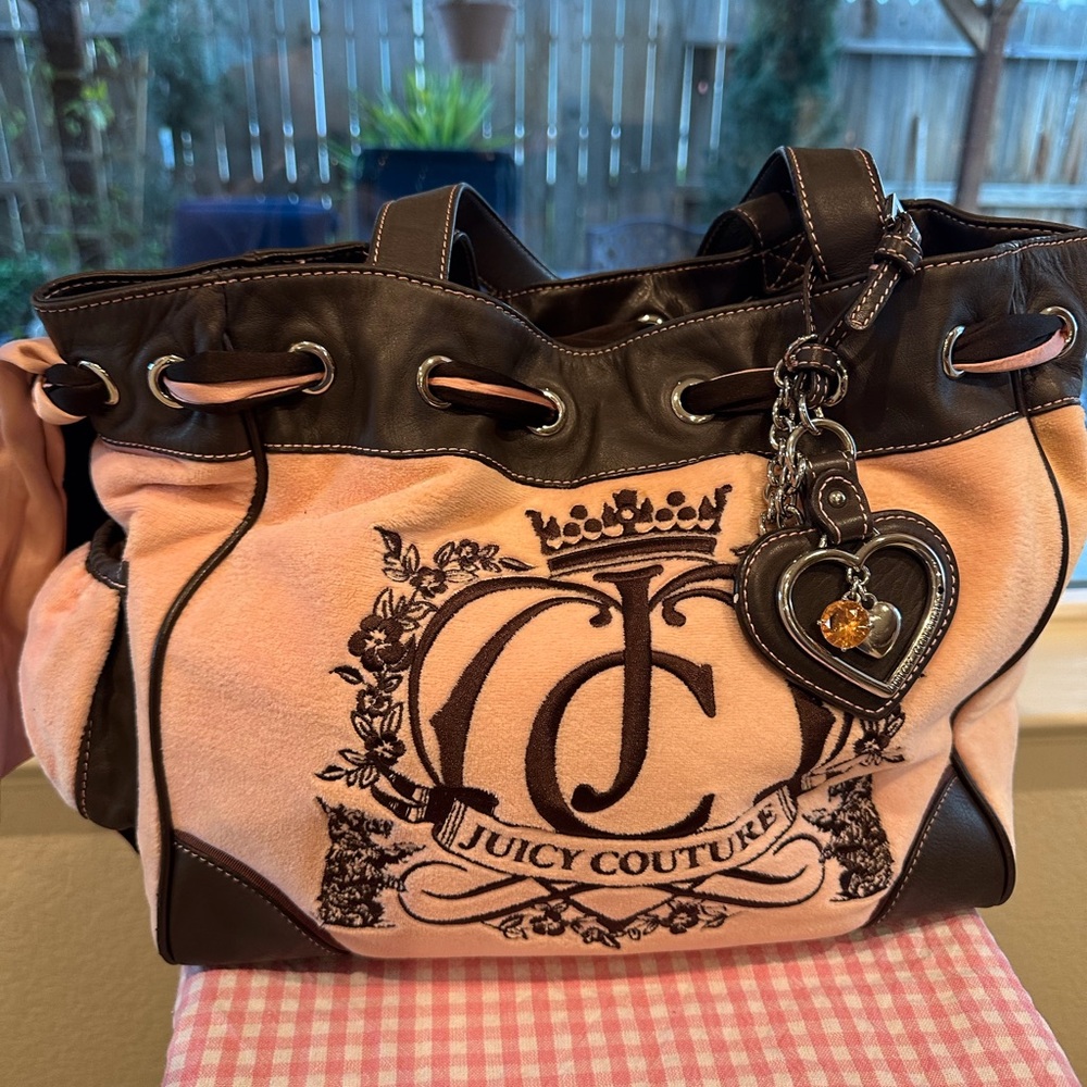 Juicy couture daydreamer bag